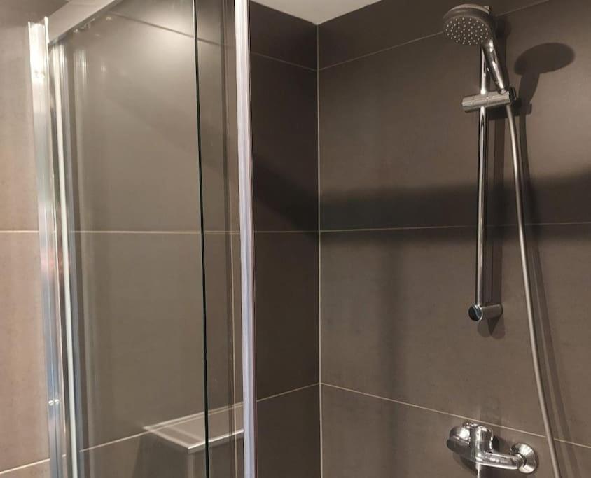 Garden House - Free Parking *