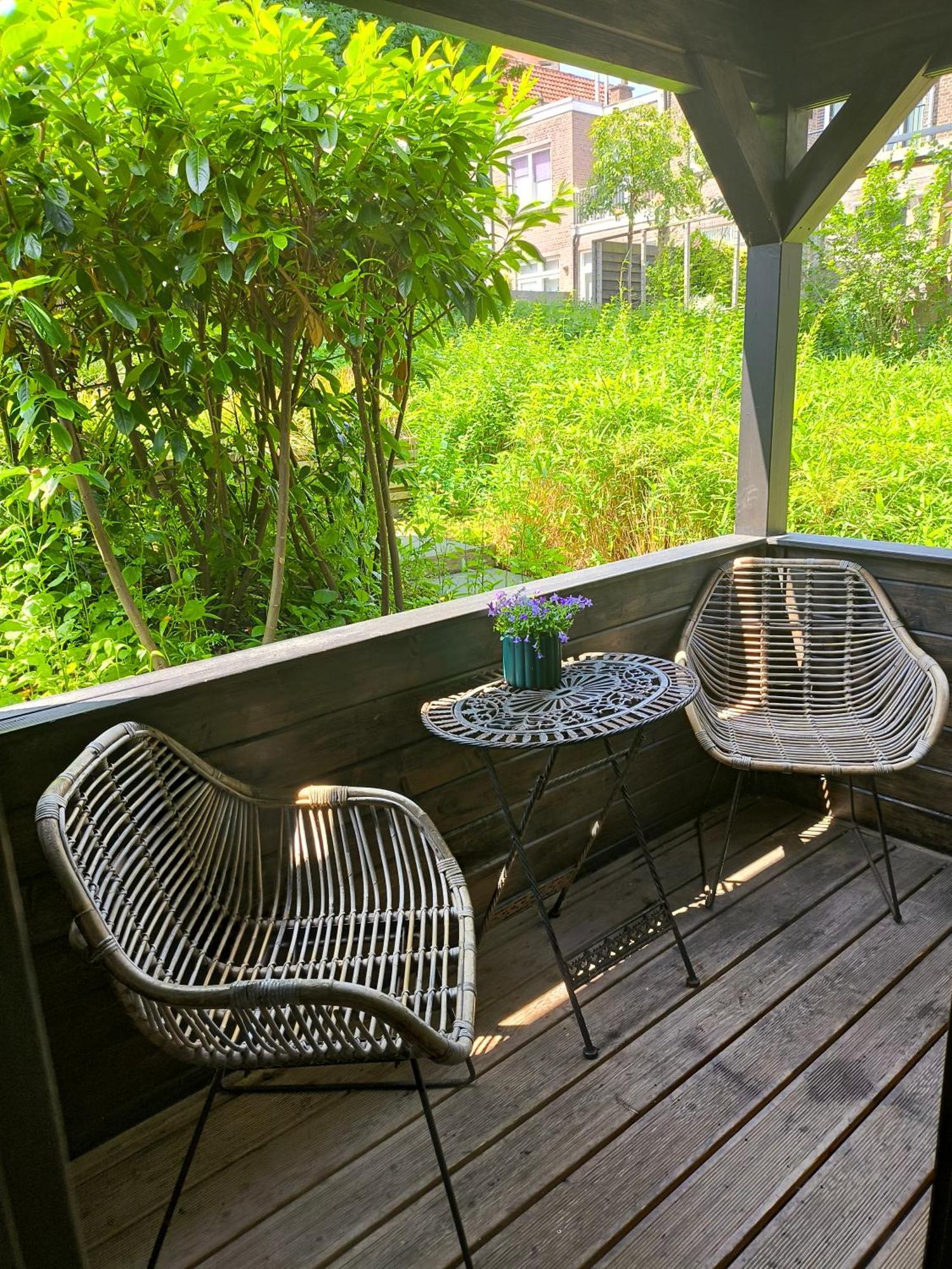 Apartment Garden House - Free Parking