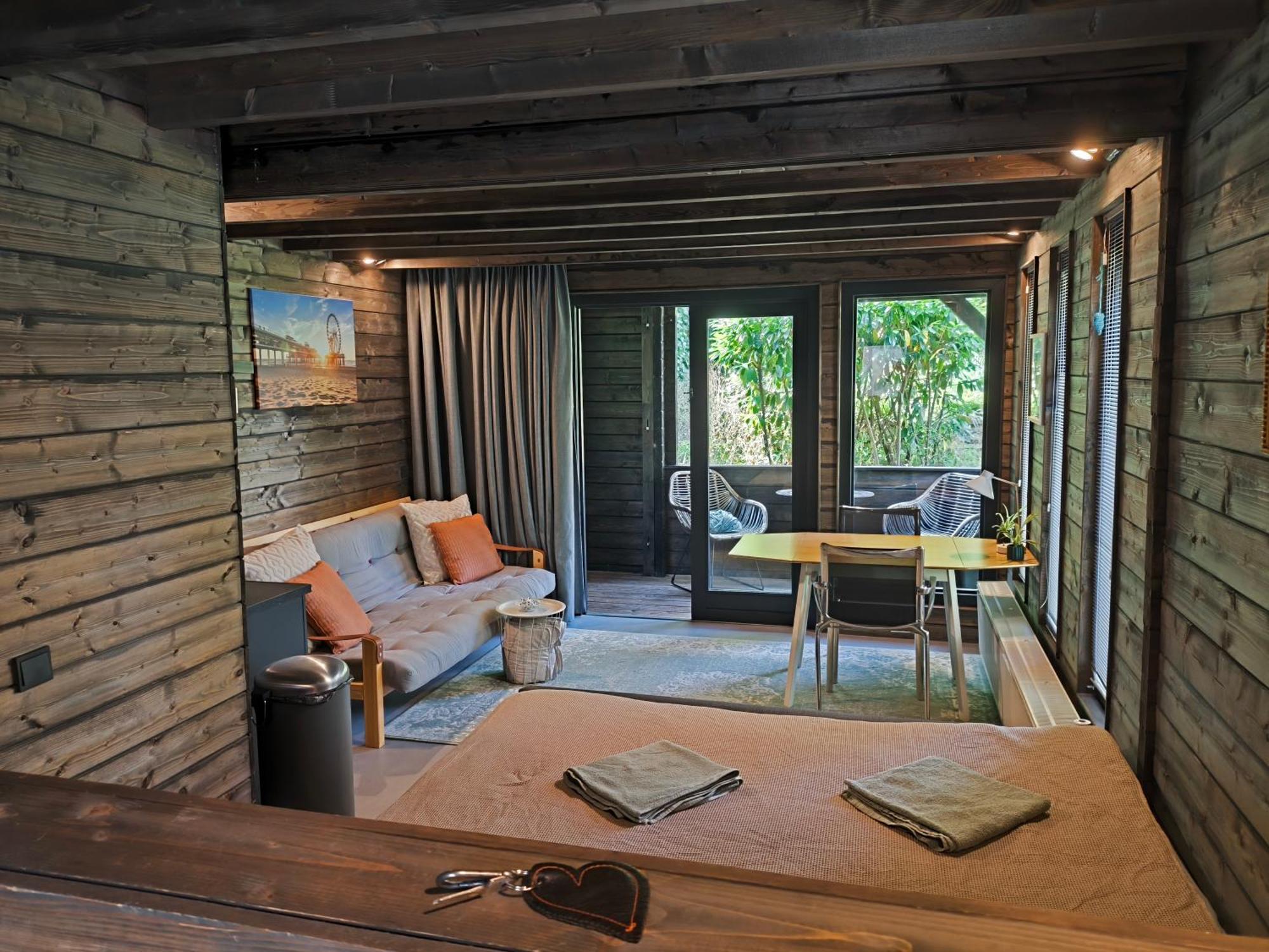 Garden House - Free Parking